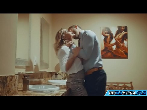 ❤️ Kapag ang isang busty blonde seduces sa isang pampublikong banyo ❤ Porno sa tl.nullscripts.top ❌️